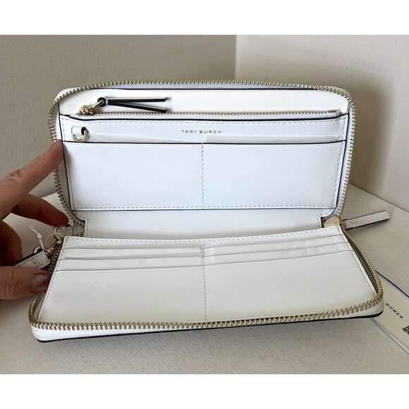 New Tory Burch Emerson Perforated Patent Leather Continental Wallet &Card Holder - Picture 2 of 6